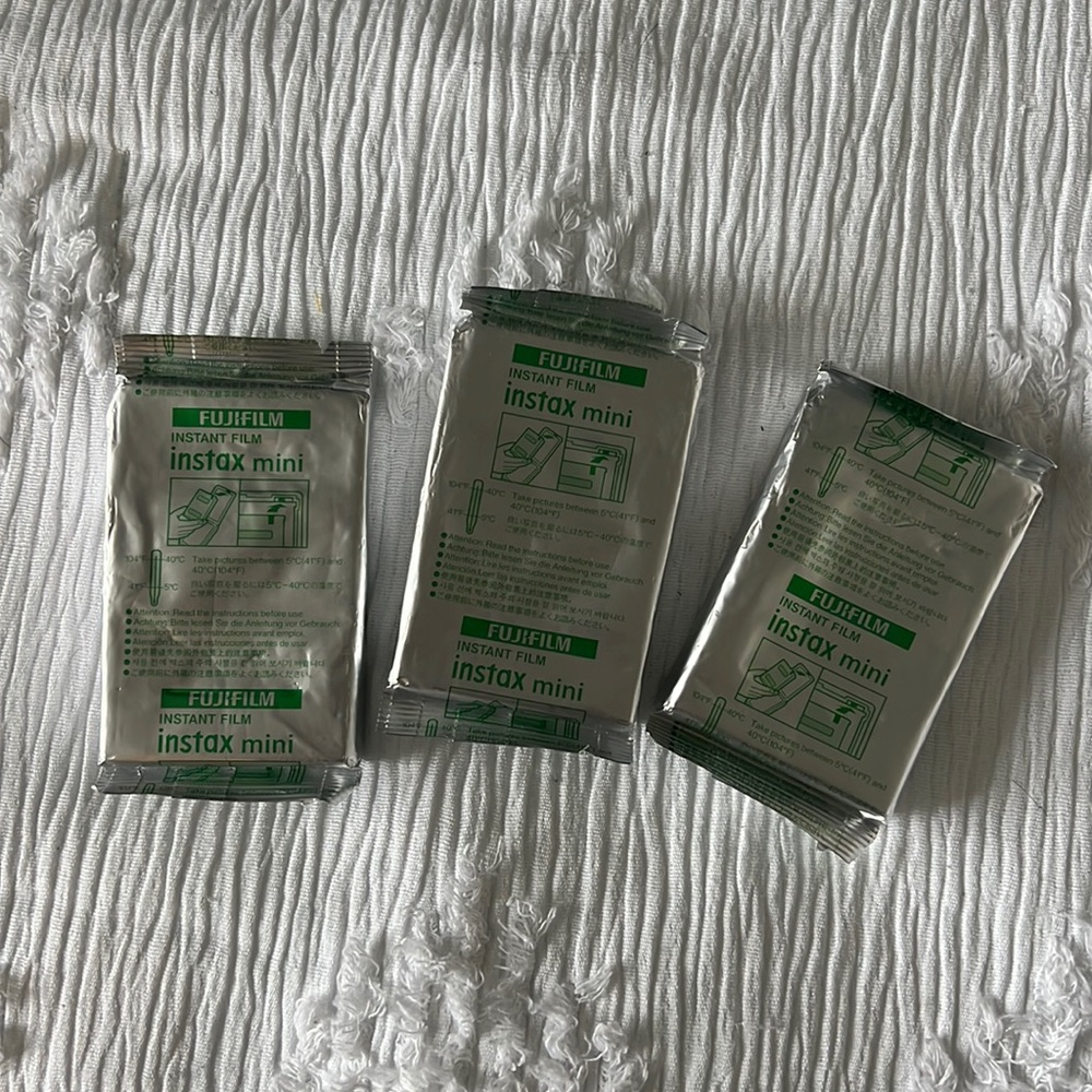 FUJIFILM Instant film instax mini